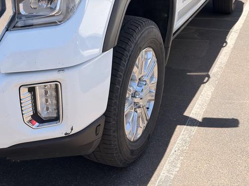 Summit White 2022 GMC Sierra 2500 Denali