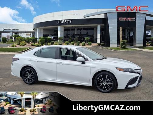 Super White 2021 Toyota Camry SE