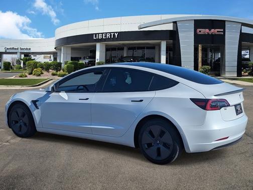 2022 Tesla Model 3 Base