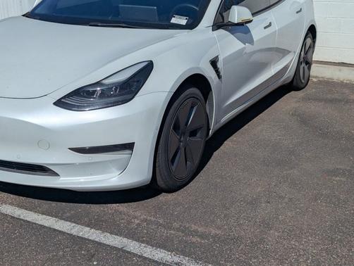 2022 Tesla Model 3 Base