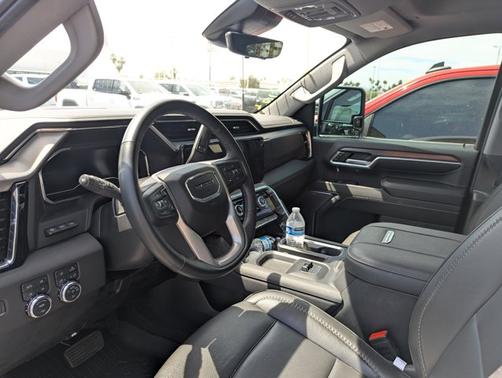 Summit White 2025 GMC Sierra 2500 Denali