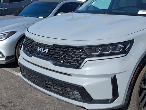 2022 Kia Sorento SX