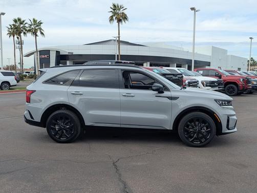 2022 Kia Sorento SX
