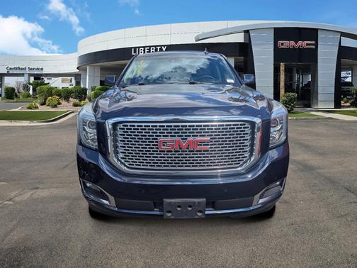 Dark Sapphire Blue Metallic 2017 GMC Yukon Denali