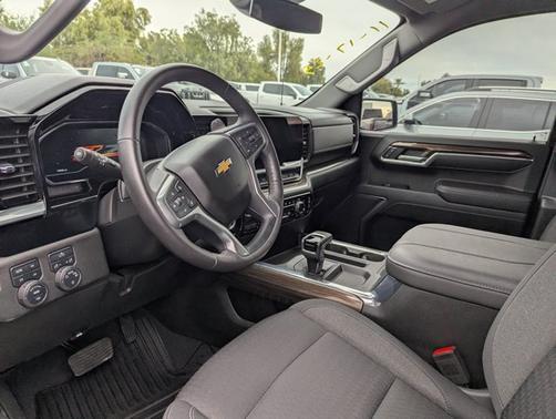 2023 Chevrolet Silverado 1500 1LT