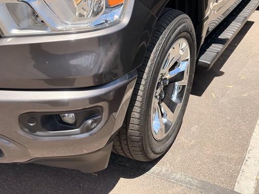 Granite Crystal Metallic Clearcoat 2023 RAM 1500 Big Horn