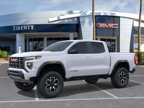 2025 GMC Canyon 4WD AT4