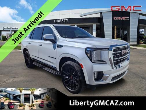 2023 GMC Yukon SLT