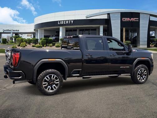 Ebony Twilight Metallic 2022 GMC Sierra 2500 AT4