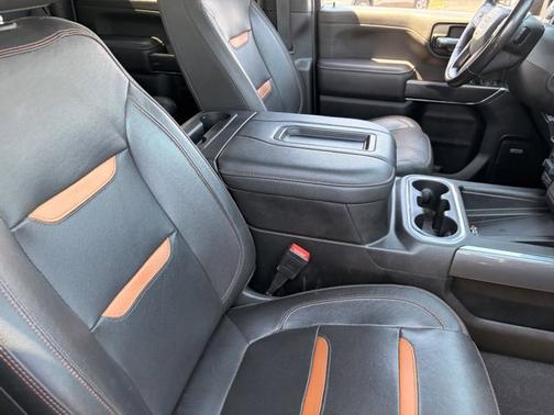 Ebony Twilight Metallic 2022 GMC Sierra 2500 AT4