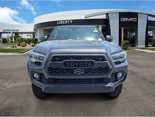 2022 Toyota Tacoma Base