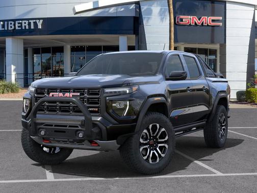 2025 GMC Canyon 4WD AT4