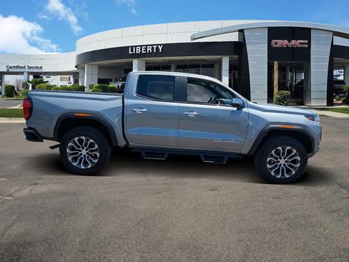 2023 GMC Canyon 4WD Denali