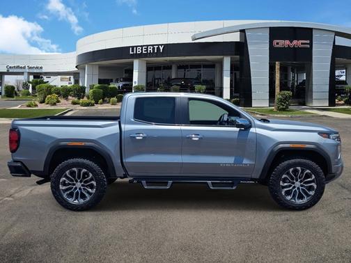 2023 GMC Canyon 4WD Denali