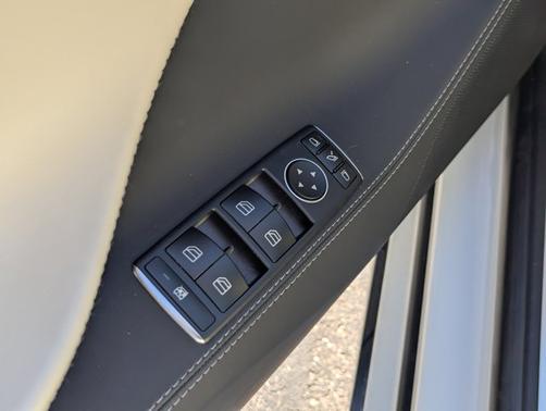 2020 Tesla Model S Long Range