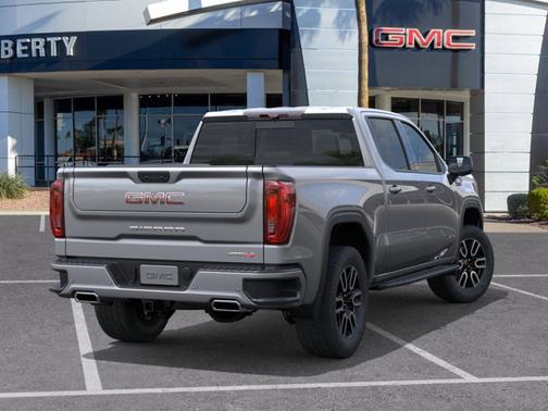 2025 GMC Sierra 1500 AT4