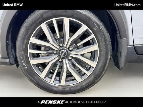 Boulder Gray Pearl 2023 Nissan Kicks SR