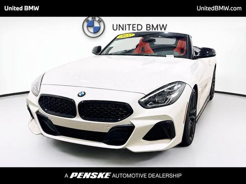 Alpine White 2022 BMW Z4 M40i