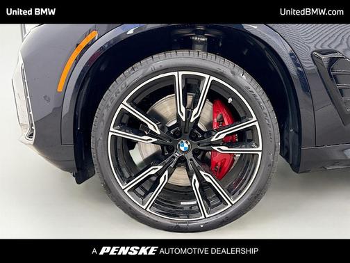 Carbon Black Metallic 2026 BMW X5 M60i