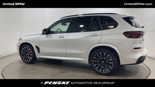2026 BMW X5 M60i