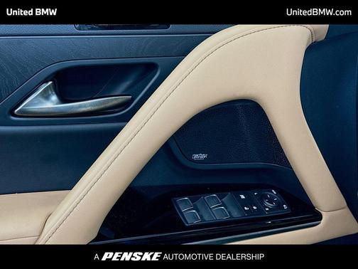 Eminent White Pearl 2025 Lexus LX 700h Luxury