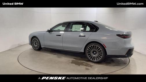 2026 BMW 760 760i xDrive