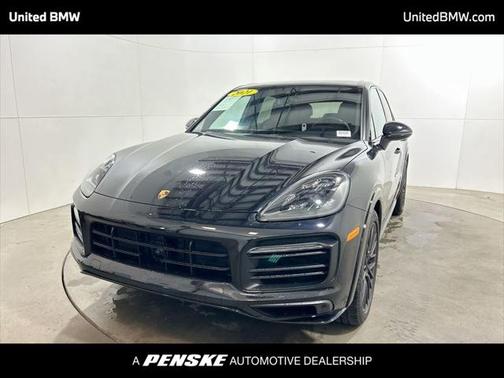 2021 Porsche Cayenne GTS
