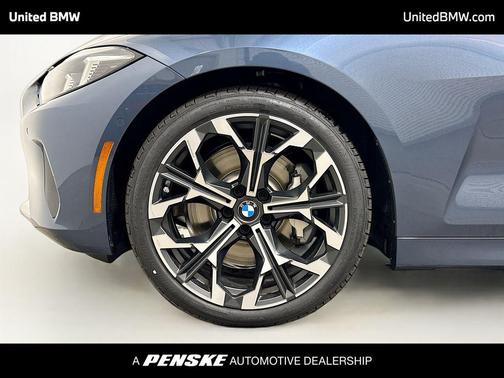 Arctic Race Blue Metallic 2027 BMW 430 i