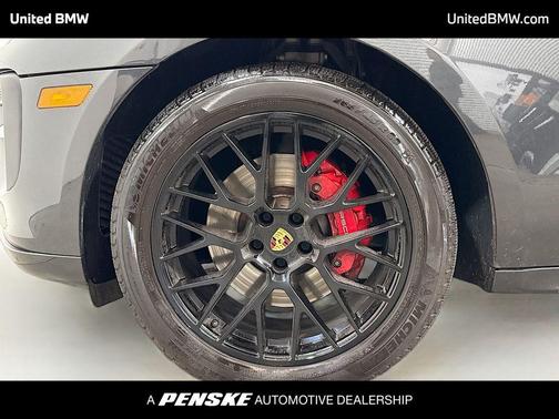 2021 Porsche Macan GTS