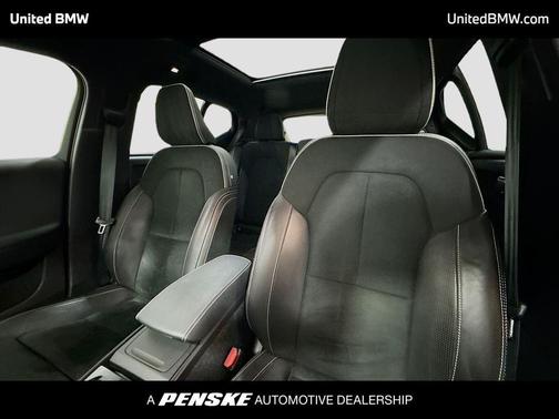 2021 Volvo XC40 Recharge Pure Electric P8