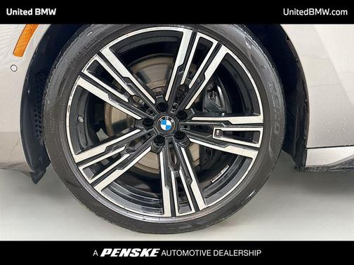 Oxide Grey Metallic 2023 BMW 740 i