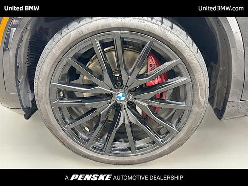 Black Sapphire Metallic 2025 BMW X5 sDrive40i