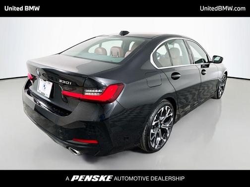 Black Sapphire Metallic 2025 BMW 330 330i