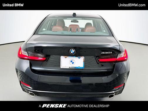 Black Sapphire Metallic 2025 BMW 330 330i