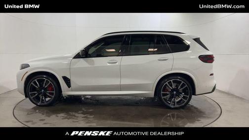 2025 BMW X5 M60i