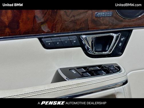 2016 Jaguar XJ XJL Portfolio