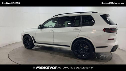 2025 BMW X7 xDrive40i