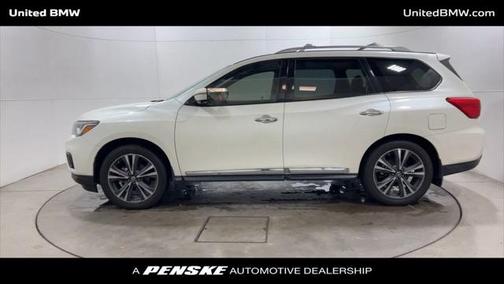 2017 Nissan Pathfinder Platinum