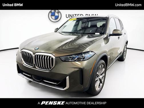 Green Metallic 2026 BMW X5 sDrive40i