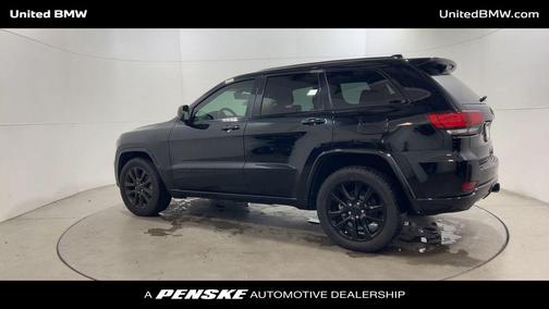 2017 Jeep Grand Cherokee Altitude