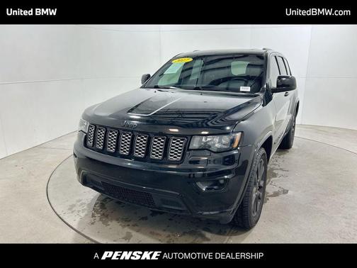 2017 Jeep Grand Cherokee Altitude