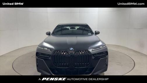 2025 BMW 760 i xDrive