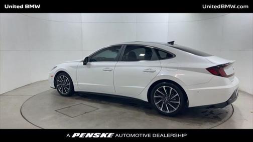 2022 Hyundai SONATA Limited
