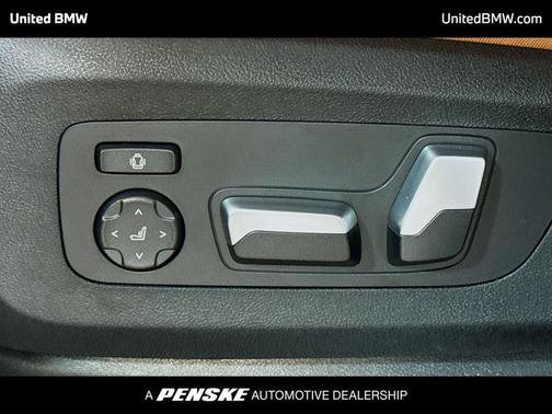 Manhattan Green Metallic 2026 BMW X5 PHEV xDrive50e