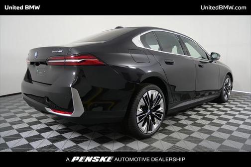 2025 BMW i5 eDrive40