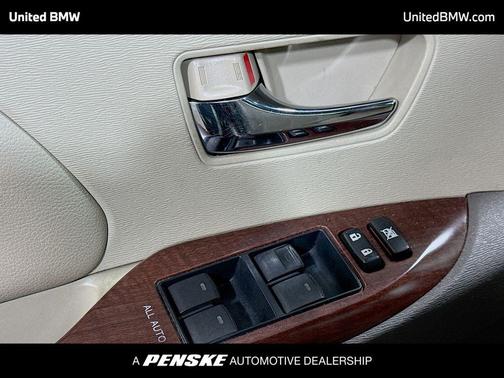 2011 Toyota Sienna XLE