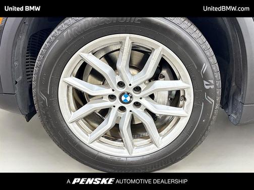 Black Sapphire Metallic 2019 BMW X5 xDrive40i