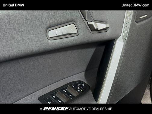 2026 BMW iX xDrive60