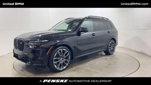 2025 BMW X7 M60i