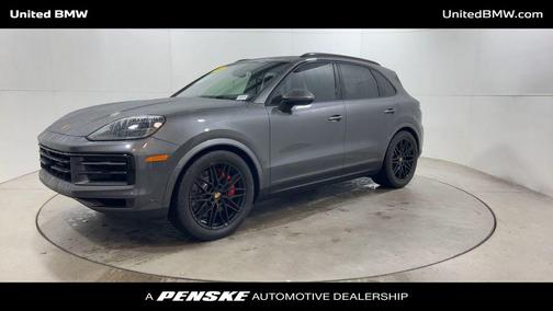 2024 Porsche Cayenne S